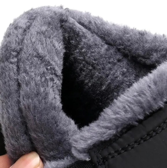 Man Snow❄️ Boots 🥾 Waterproof - Picture 2 of 6